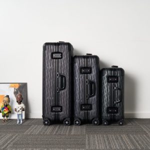 Replica Rimowa Dior Suitcase Black - high-end fake designer purse