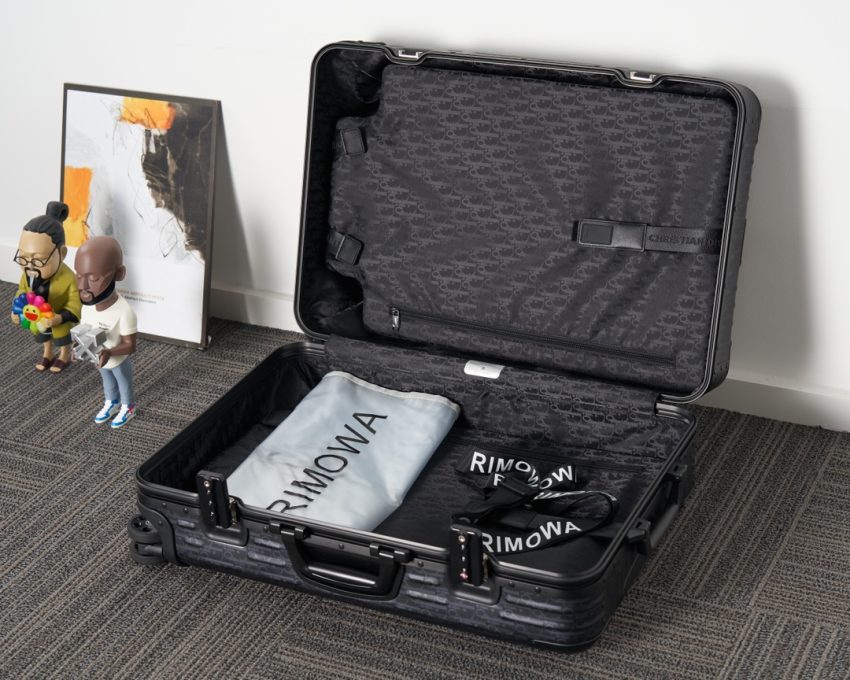 Replica Rimowa Dior Suitcase Black - premium 1:1 fake handbag model