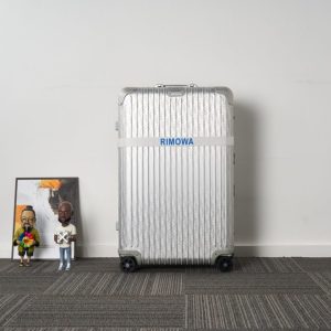 Replica Rimowa Dior Suitcase Silver 3 Replica Rimowa Dior Suitcase Silver - ultra-realistic fake designer tote