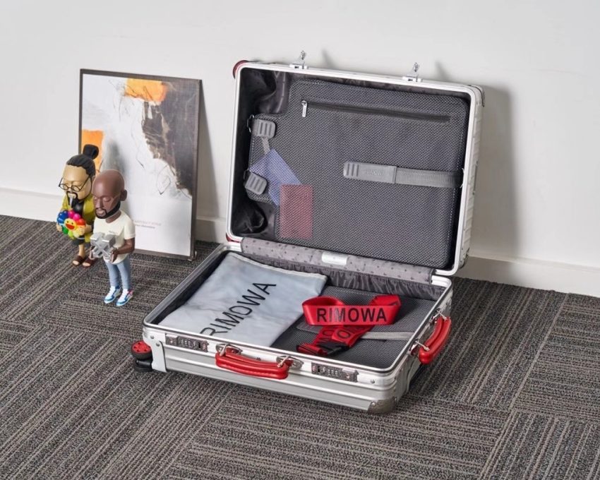 Replica Rimowa Classic Suitcase 9 Replica Rimowa Classic Suitcase - near-authentic luxury replica handbag