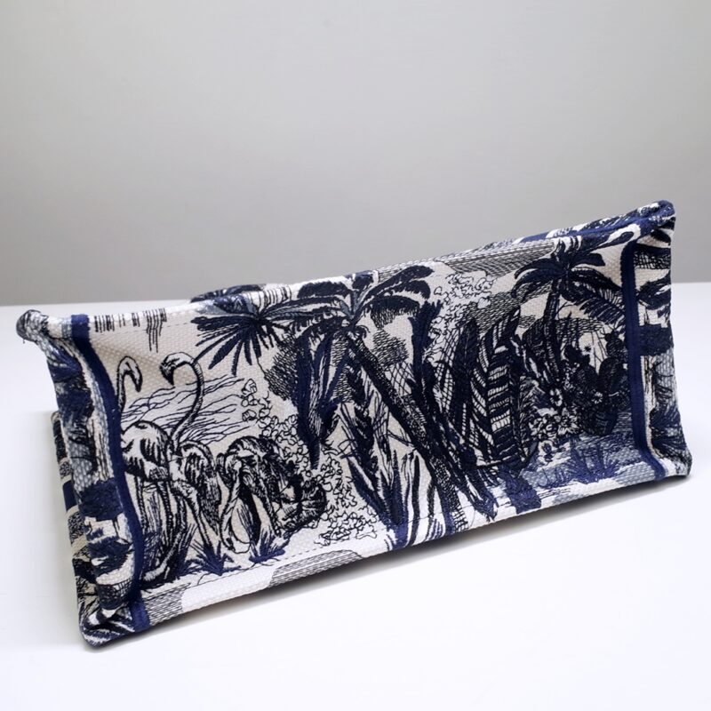 Replica Dior Tote Book Coconut Tree 7 Replica Dior Tote Book Coconut Tree - best-selling designer handbag dupe