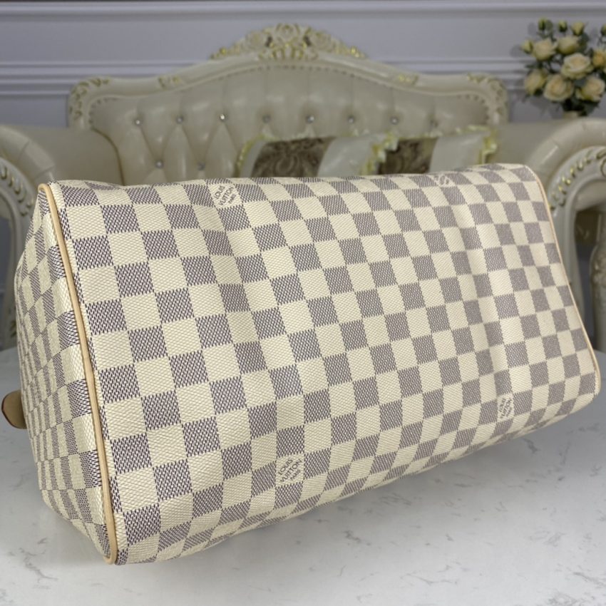 Replica Louis Vuitton Speedy White Grid 7 Replica Louis Vuitton Speedy White Grid - top-tier luxury replica shoulder bag