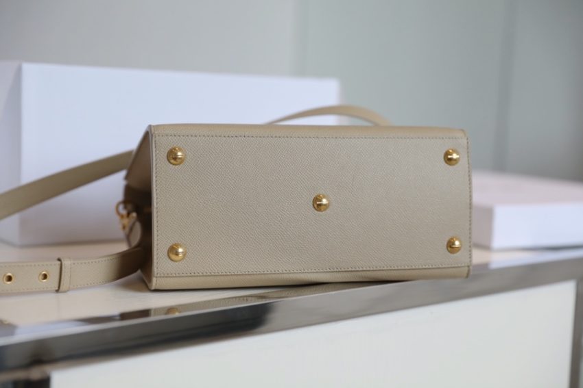 Replica Dior St Honoré Tote Beige 18 Replica Dior St Honoré Tote Beige - best quality luxury bag dupe