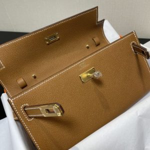 Replica Hermes Kelly Elan Brown 4 Replica Hermes Kelly Elan Brown - near-authentic luxury replica handbag