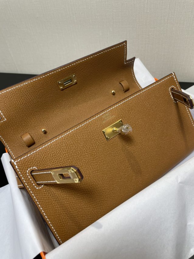 Replica Hermes Kelly Elan Brown 4 Replica Hermes Kelly Elan Brown - near-authentic luxury replica handbag