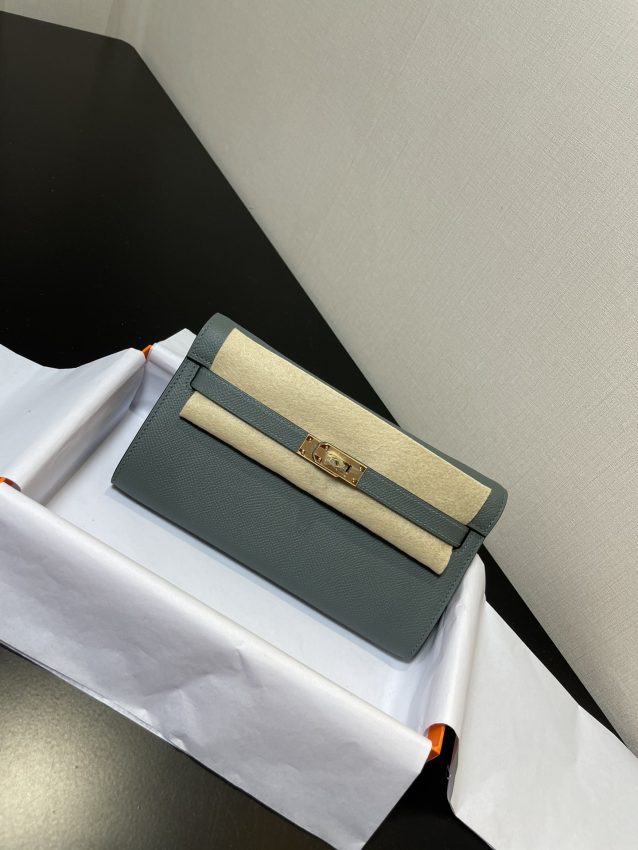 Replica Hermes Kelly Elan Mint Green 4 Replica Hermes Kelly Elan Mint Green - ultra-realistic fake designer tote