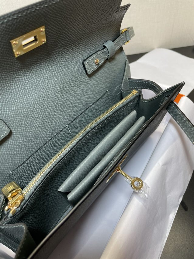 Replica Hermes Kelly Elan Mint Green 5 Replica Hermes Kelly Elan Mint Green - high-quality designer bag clone