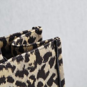 Replica Dior Tote Book Leopard Print 3 Replica Dior Tote Book Leopard Print - realistic designer-inspired fake bag