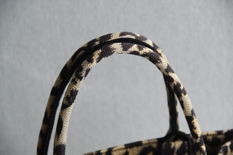 Replica Dior Tote Book Leopard Print 16 Replica Dior Tote Book Leopard Print - top-tier luxury replica shoulder bag