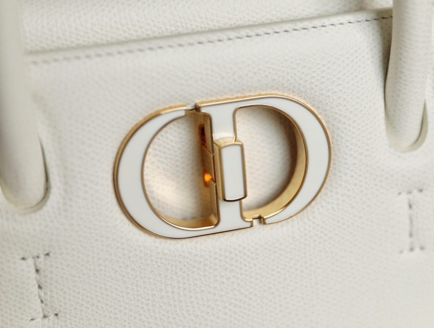 Replica Dior St Honoré Tote White 7 Replica Dior St Honoré Tote White - high-end fake designer purse