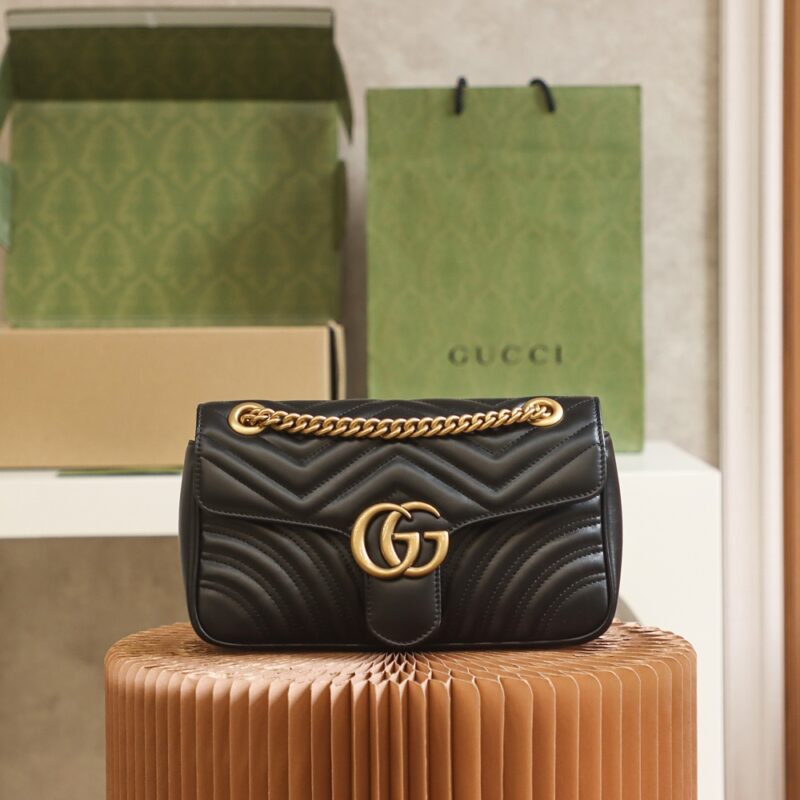 Replica Gucci Marmont Medium Black 8 Replica Gucci Marmont Medium Black - ultra-realistic fake designer tote