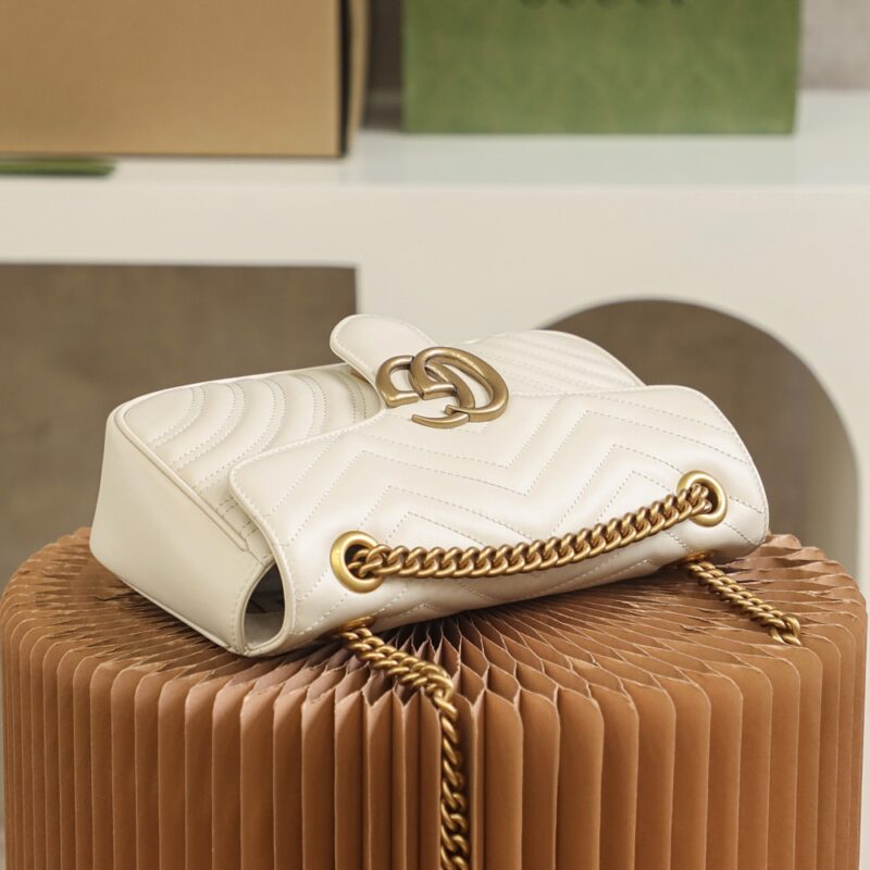 Replica Gucci GG Marmont Medium White 3 Replica Gucci GG Marmont Medium White - top-tier luxury replica shoulder bag