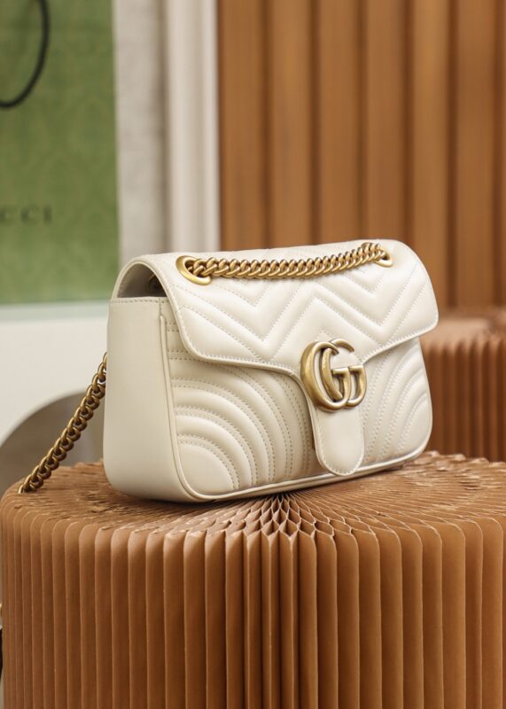Replica Gucci GG Marmont Medium White 4 Replica Gucci GG Marmont Medium White - high-accuracy replica luxury purse
