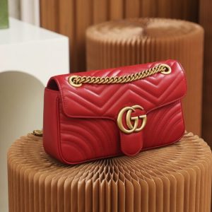 Replica Gucci GG Marmont 1955 Medium Red 4 Replica Gucci GG Marmont 1955 Medium Red - high-end fake designer purse