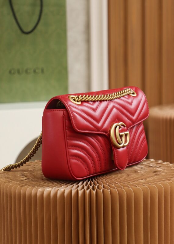 Replica Gucci GG Marmont 1955 Medium Red 8 Replica Gucci GG Marmont 1955 Medium Red - high-end fake designer purse