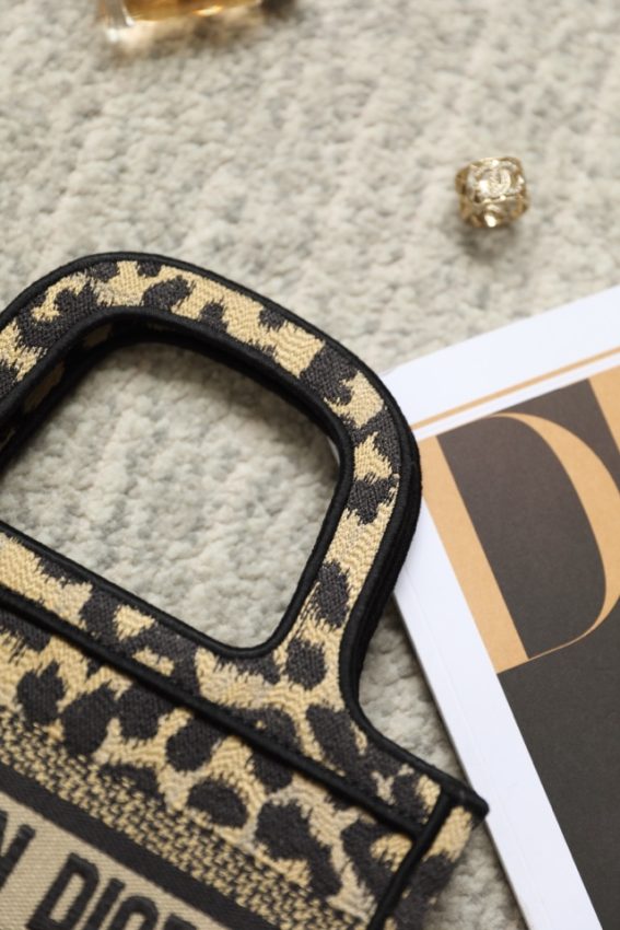 Replica Dior Tote Book Mini Leopard 2 Replica Dior Tote Book Mini Leopard - high-quality designer bag clone