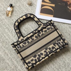 Replica Dior Tote Book Mini Leopard 4 Replica Dior Tote Book Mini Leopard - top-tier luxury replica shoulder bag