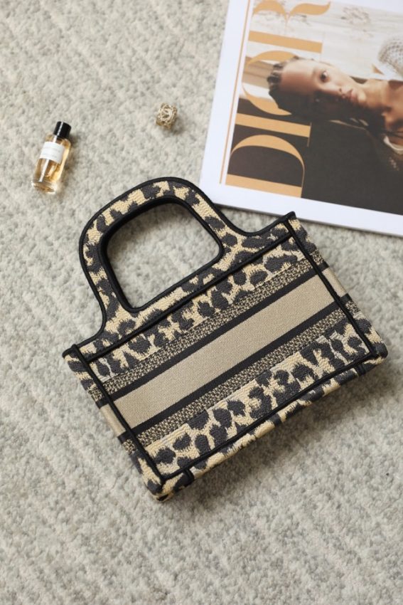 Replica Dior Tote Book Mini Leopard 4 Replica Dior Tote Book Mini Leopard - top-tier luxury replica shoulder bag
