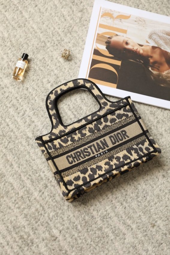 Replica Dior Tote Book Mini Leopard 6 Replica Dior Tote Book Mini Leopard - premium 1:1 fake handbag model
