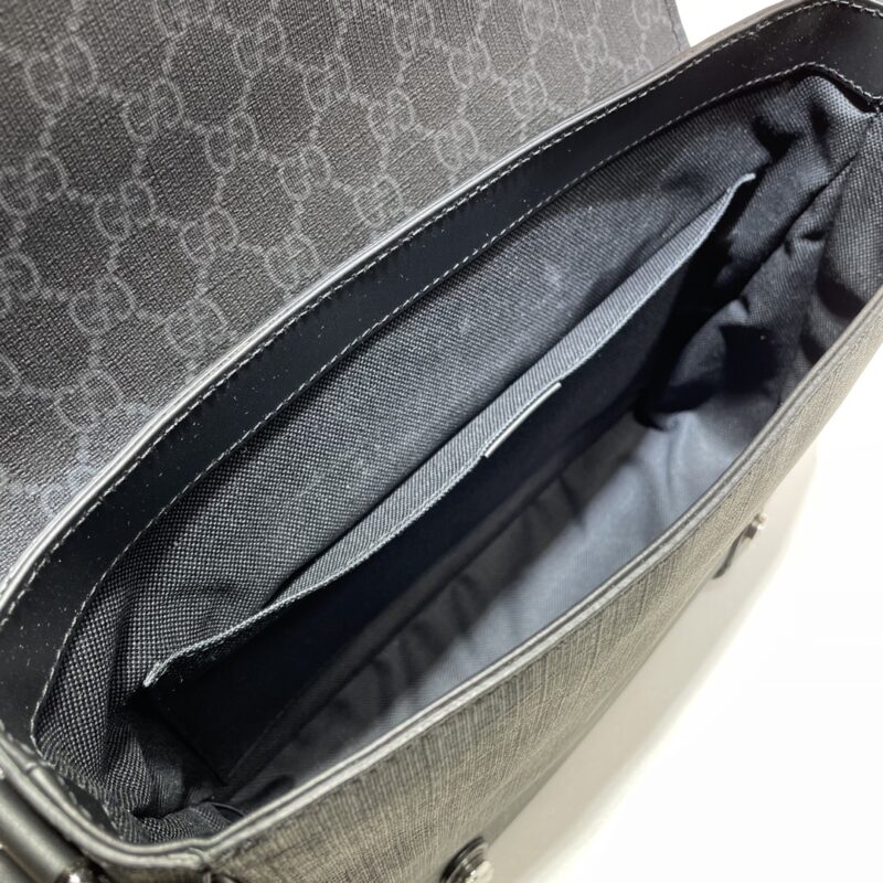 Replica Gucci GG Supreme Shoulder Bag Black 3 Replica Gucci GG Supreme Shoulder Bag Black - ultra-realistic fake designer tote