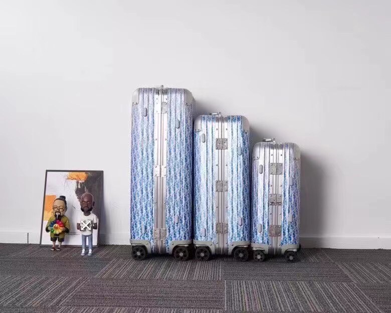 Replica Rimowa Dior Suitcase Light Blue - high-end fake designer purse