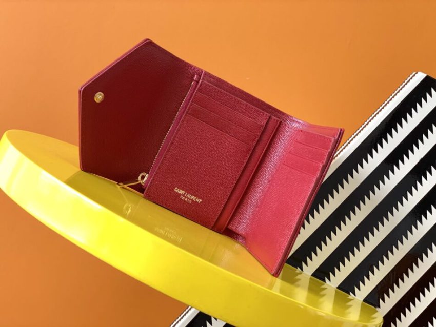 Replica Yves Saint Laurent Tri-Fold Wallet 9 Replica Yves Saint Laurent Tri-Fold Wallet - realistic designer-inspired fake bag