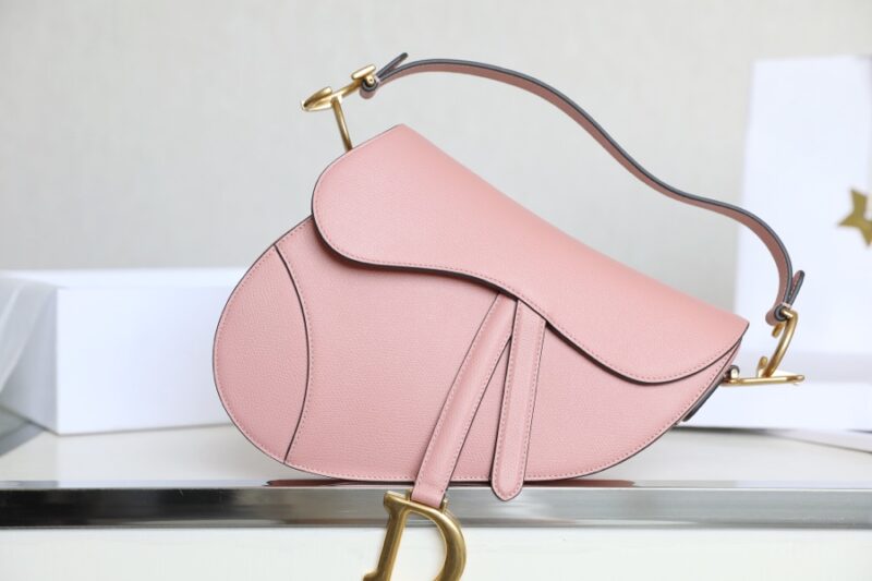 Replica Dior Saddle Bag Pink 1 Replica Dior Saddle Bag Pink - best-selling designer handbag dupe