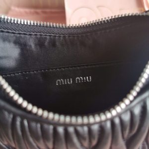 Replica Miu Miu Matelassé Pearl Black 3 Replica Miu Miu Matelassé Pearl Black - top-tier luxury replica shoulder bag