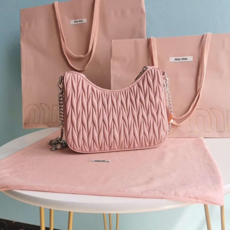 Replica Miu Miu Matelassé Pearl Pink 9 Replica Miu Miu Matelassé Pearl Pink - 1:1 designer replica handbag