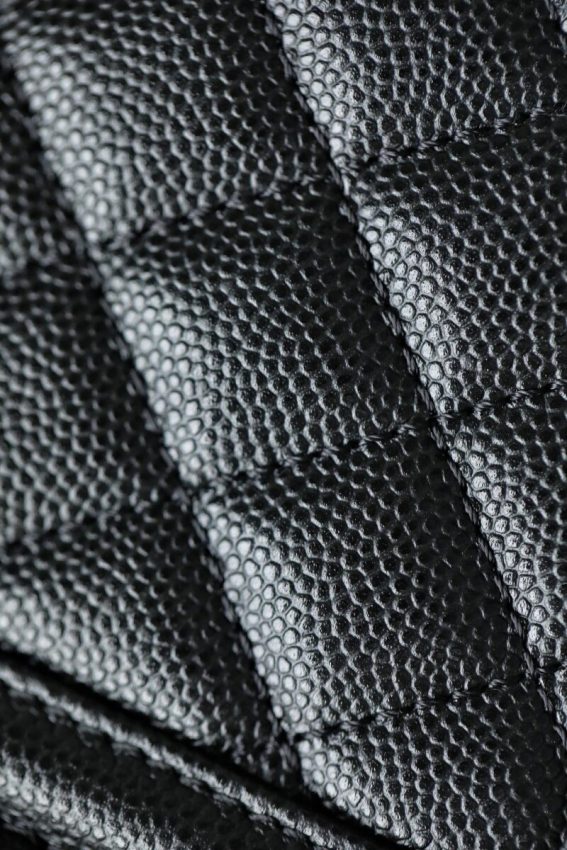 Replica CHANEL Le Boy Black 2 Replica CHANEL Le Boy Black - high-end fake designer purse