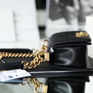 Replica CHANEL Le Boy Black 3 Replica CHANEL Le Boy Black - best-selling designer handbag dupe