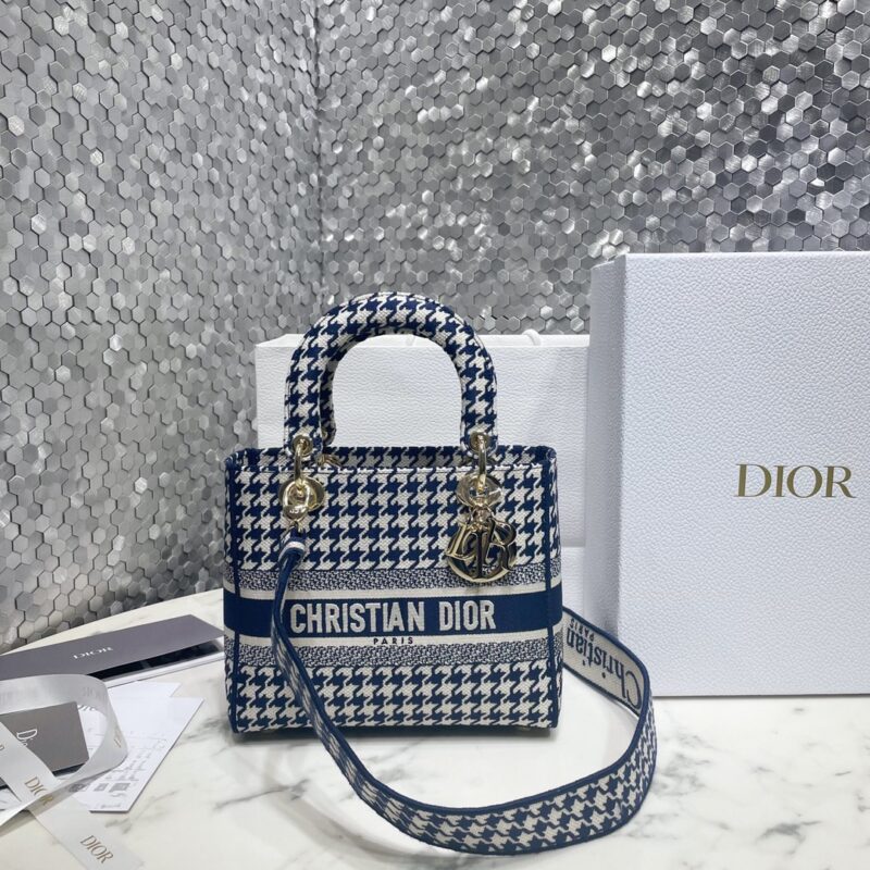 Replica Lady Dior Medium D-Lite Houndstooth Canvas 1 Replica Lady Dior Medium D-Lite Houndstooth Canvas - best-selling designer handbag dupe