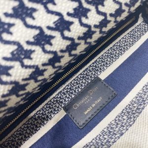 Replica Lady Dior Medium D-Lite Houndstooth Canvas 5 Replica Lady Dior Medium D-Lite Houndstooth Canvas - realistic designer-inspired fake bag
