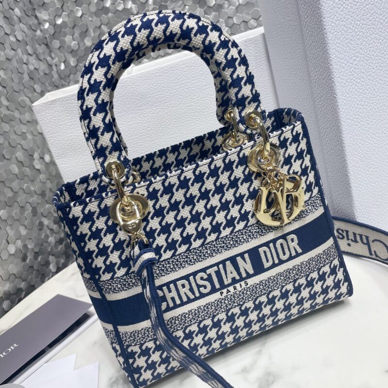 Replica Lady Dior Medium D-Lite Houndstooth Canvas 7 Replica Lady Dior Medium D-Lite Houndstooth Canvas - premium-grade designer purse dupe
