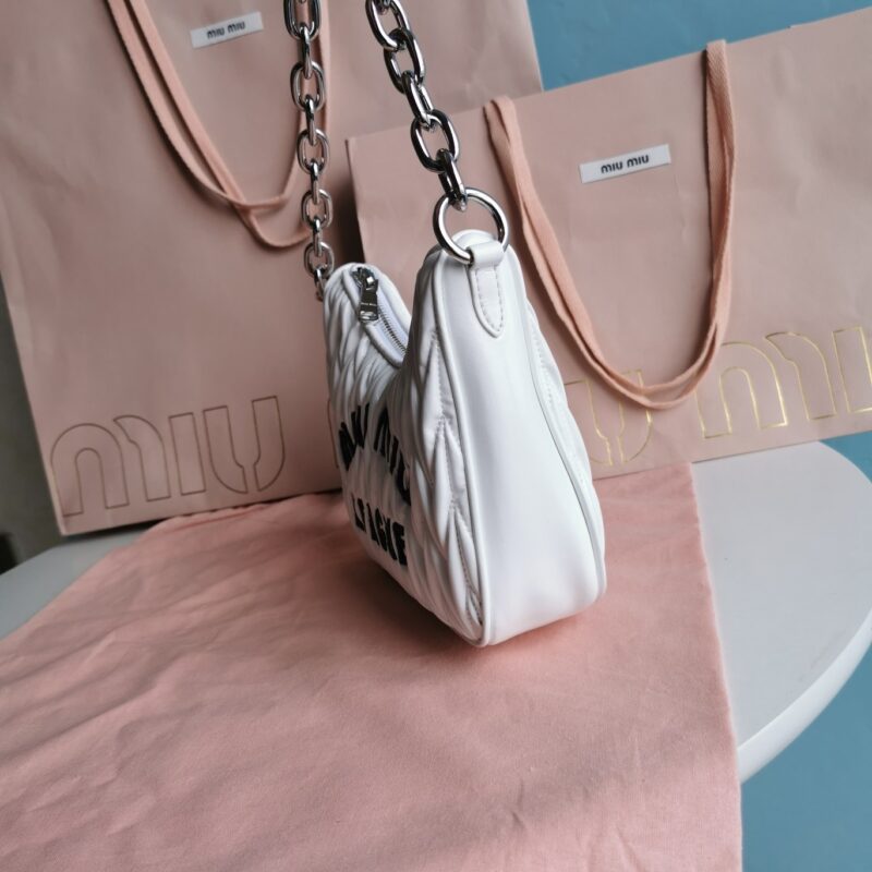 Replica Miu Miu Matelassé League White 5 Replica Miu Miu Matelassé League White - best quality luxury bag dupe