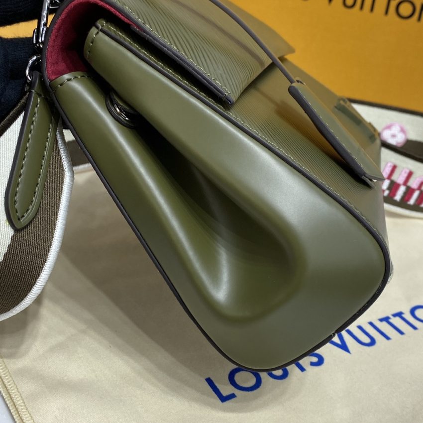 Replica Louis Vuitton Cluny Mini Green - authentic-look luxury purse replica