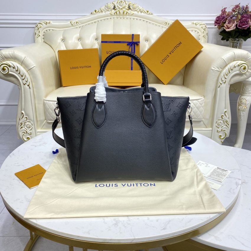 Replica Louis Vuitton Humea Black 7 Replica Louis Vuitton Humea Black - top-tier luxury replica shoulder bag