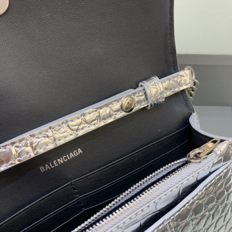 Replica Balenciaga Hourglass On Chain Silver 7 Replica Balenciaga Hourglass On Chain Silver - ultra-realistic fake designer tote