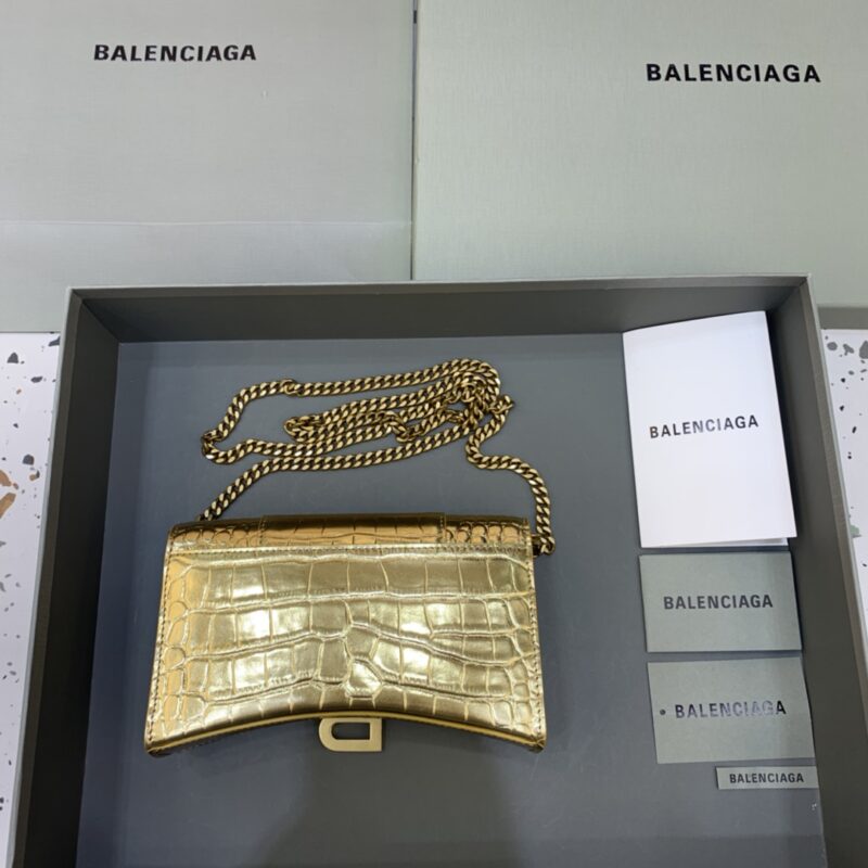 Replica Balenciaga Hourglass On Chain Gold 8 Replica Balenciaga Hourglass On Chain Gold - realistic designer-inspired fake bag