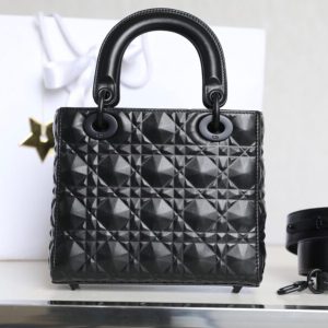 Replica Lady Dior Ultramatte Black Grid ABC 5 Replica Lady Dior Ultramatte Black Grid ABC - high-end fake designer purse