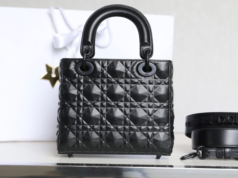 Replica Lady Dior Ultramatte Black Grid ABC 5 Replica Lady Dior Ultramatte Black Grid ABC - high-end fake designer purse