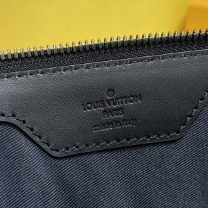 Replica Louis Vuitton Sac Plat Cross 9 Replica Louis Vuitton Sac Plat Cross - high-end fake designer purse