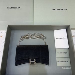 Replica Balenciaga Hourglass On Chain Shine Black 1 Replica Balenciaga Hourglass On Chain Shine Black - realistic designer-inspired fake bag