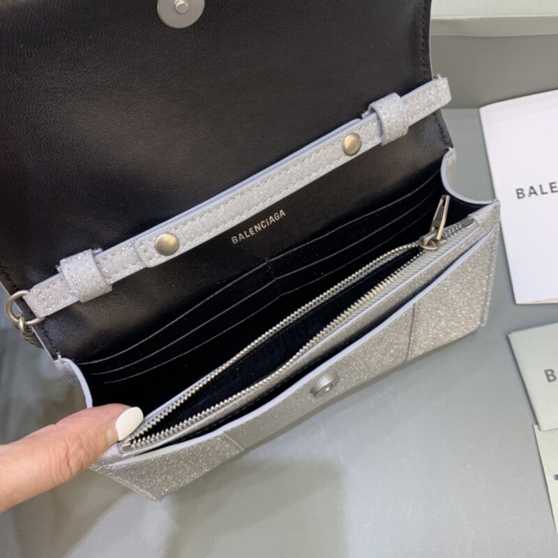 Replica Balenciaga Hourglass On Chain Shine Silver 5 Replica Balenciaga Hourglass On Chain Shine Silver - high-accuracy replica luxury purse