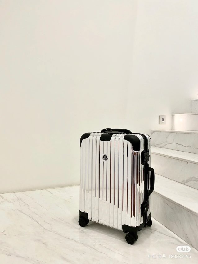 Replica Rimowa Moncler Suitcase 2 Replica Rimowa Moncler Suitcase - high-accuracy replica luxury purse