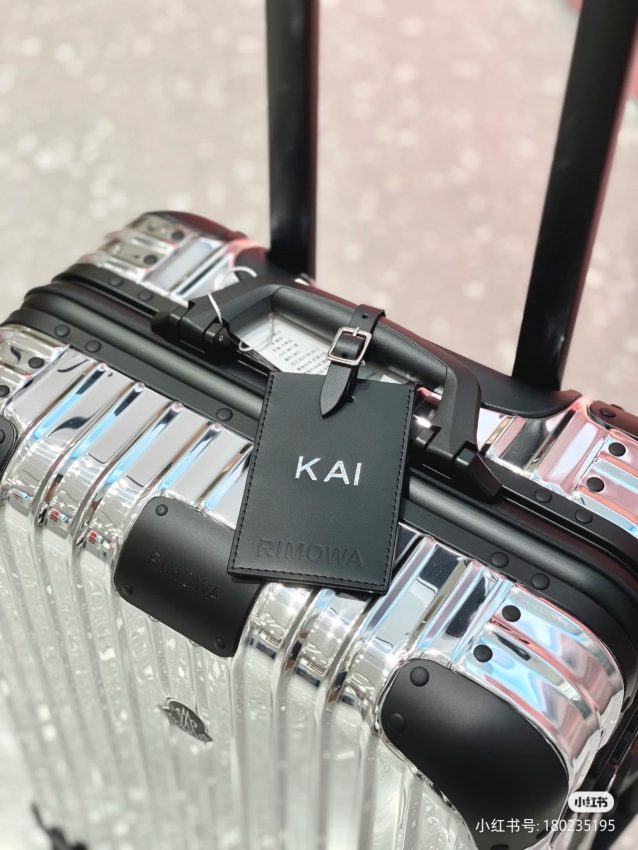 Replica Rimowa Moncler Suitcase 4 Replica Rimowa Moncler Suitcase - premium 1:1 fake handbag model