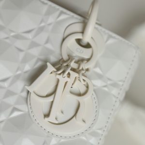 Replica Lady Dior Ultramatte White Grid ABC 2 Replica Lady Dior Ultramatte White Grid ABC - high-accuracy replica luxury purse