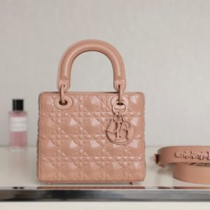 Replica Lady Dior Ultramatte Apricode Grid ABC 1 Replica Lady Dior Ultramatte Apricode Grid ABC - premium 1:1 fake handbag model