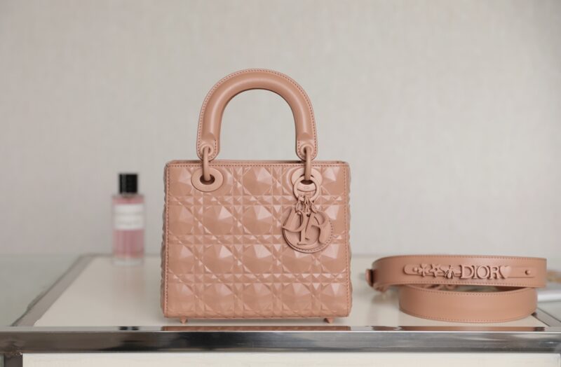 Replica Lady Dior Ultramatte Apricode Grid ABC 1 Replica Lady Dior Ultramatte Apricode Grid ABC - premium 1:1 fake handbag model