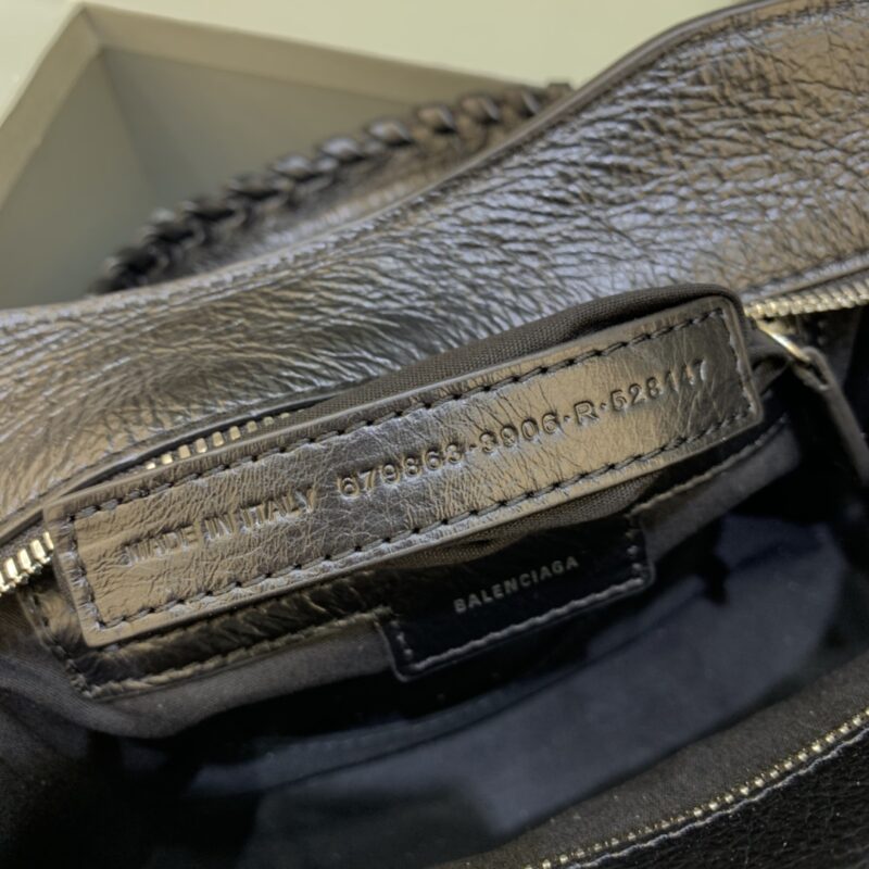 Replica Balenciaga Le City Black 3 Replica Balenciaga Le City Black - best-selling designer handbag dupe